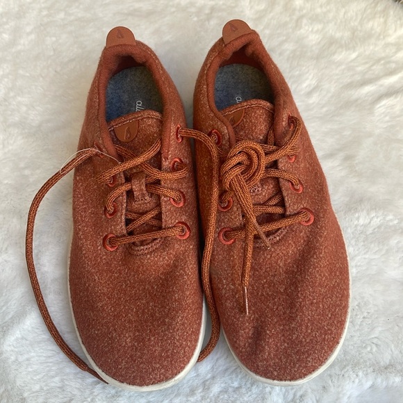 Allbirds women’s wool runners - Picture 2 of 9